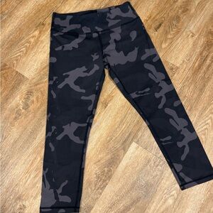 Rogue Black & Gray Camo High-Rise Leggings